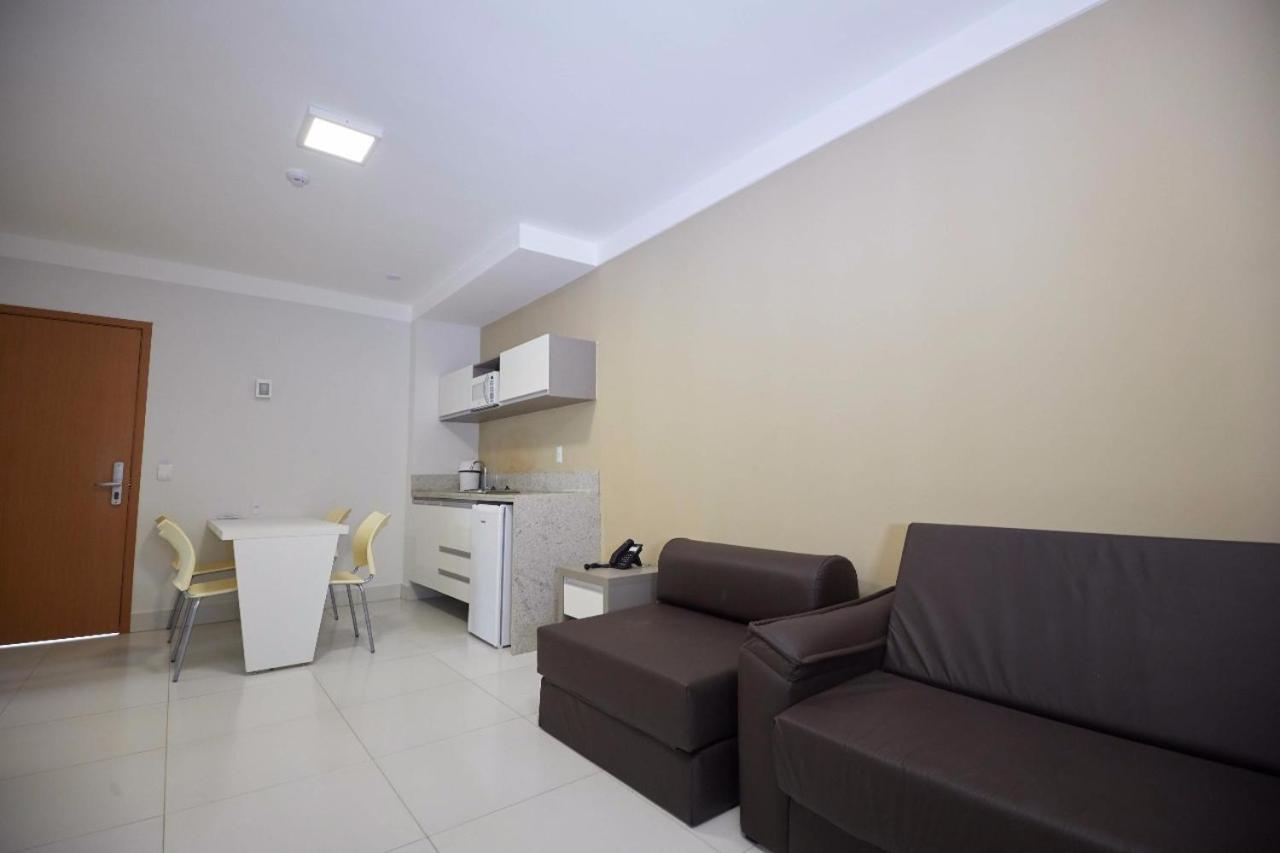 Hotel Do - *